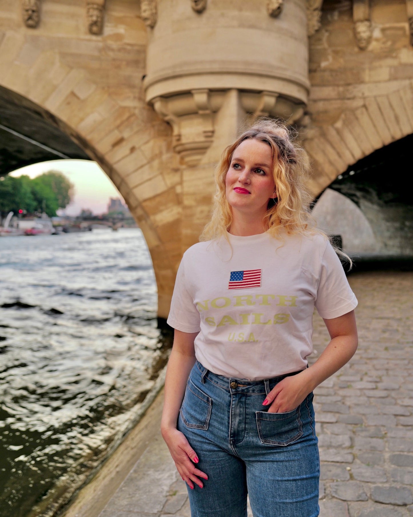 Vintage American T-shirt - M - Petit Paris Vintage