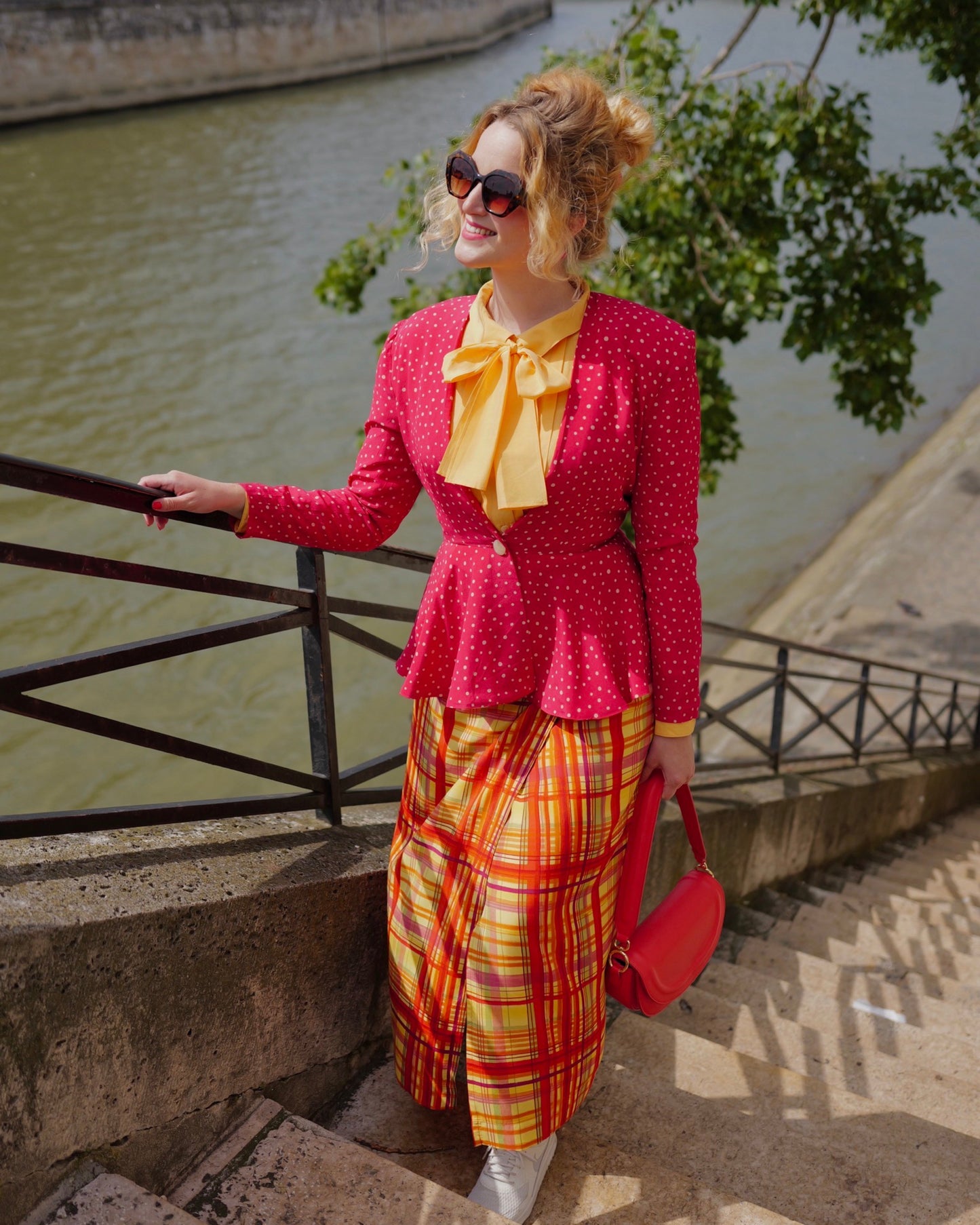 Vintage Zijden stippelblouse met schootje - S - Petit Paris Vintage