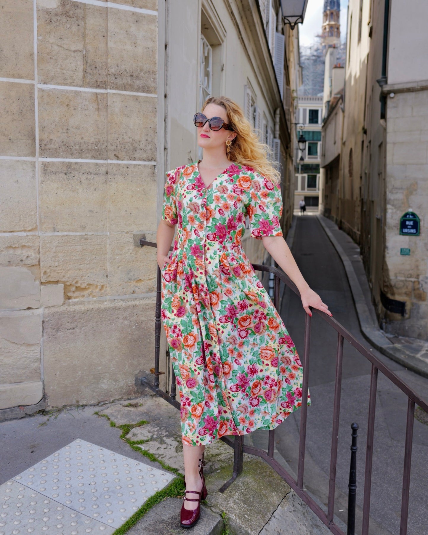 Vintage Bloemenjurk met pofmouwen - M/L - Petit Paris Vintage