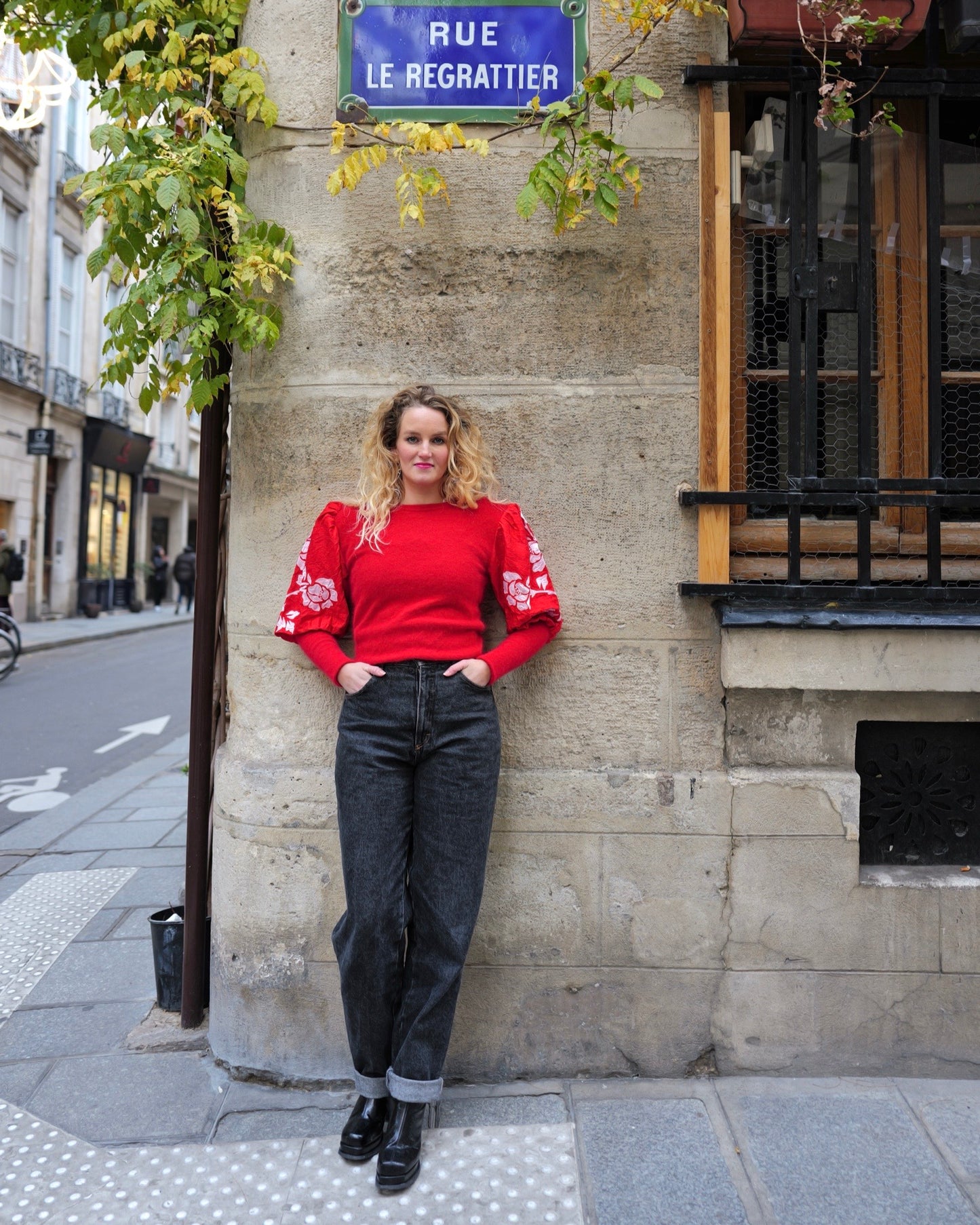 Rode vintage trui met pofmouwen - S/M