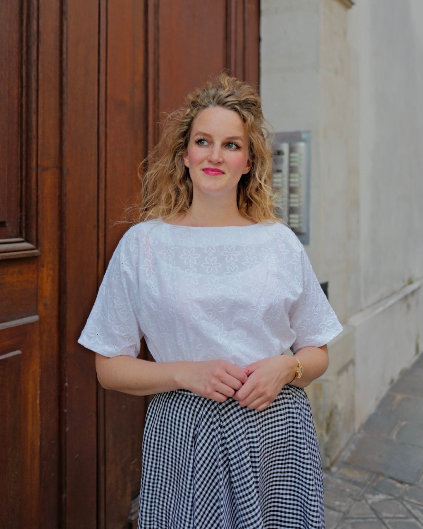 Broderie top met aangeknipte mouw - L